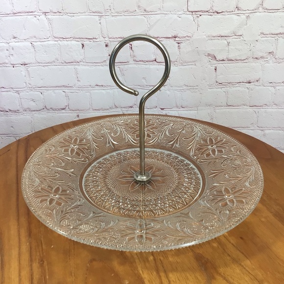 Vintage Other - Vintage Indiana Glass Clear Sandwich Tidbit Tray with Metal Handle